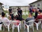 Grupo de adolescentes recebe acadêmicos da Unesc