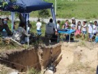 Sítio Arqueológico Lagoa dos Freitas recebe 70 alunos
